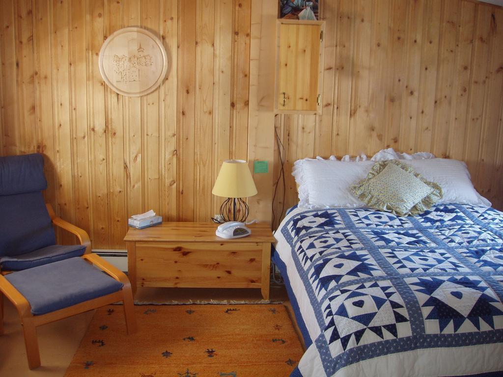 Arctic Chalet Resort Inuvik Exterior foto